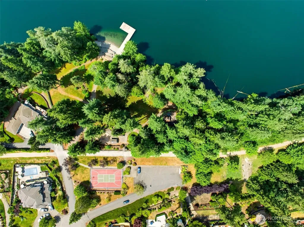 23232 SE 253rd Place Maple Valley WA 98038