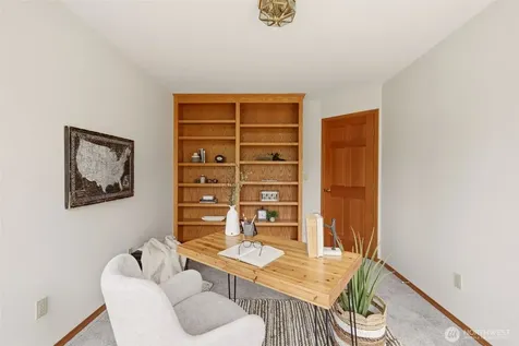 23232 SE 253rd Place Maple Valley WA 98038