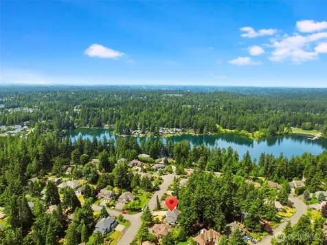 23232 SE 253rd Place Maple Valley WA 98038