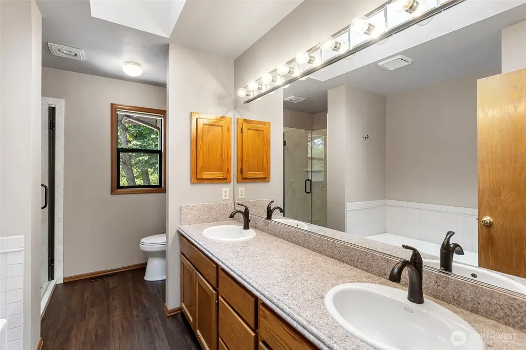 12308 SE 238th Place Kent WA 98031