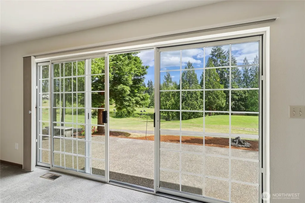 400 E Old Ranch Road Allyn WA 98524