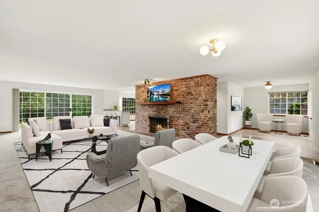 400 E Old Ranch Road Allyn WA 98524