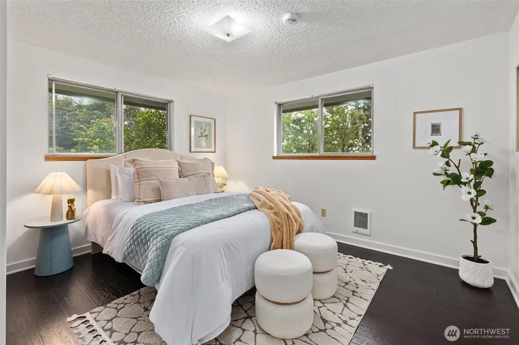 2001 NE 12th Street Renton WA 98056