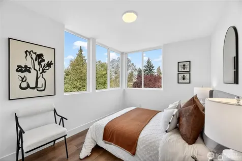 6318 41st Avenue SW Seattle WA 98136