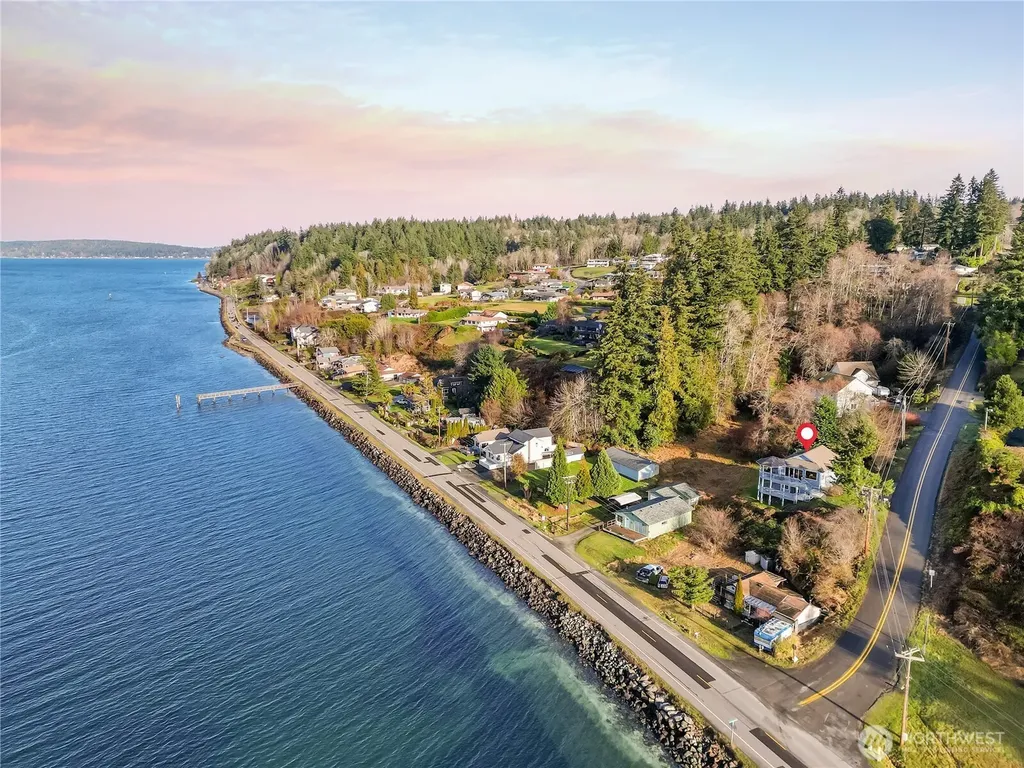 2685 E Lidstrom Hill Road Port Orchard WA 98366