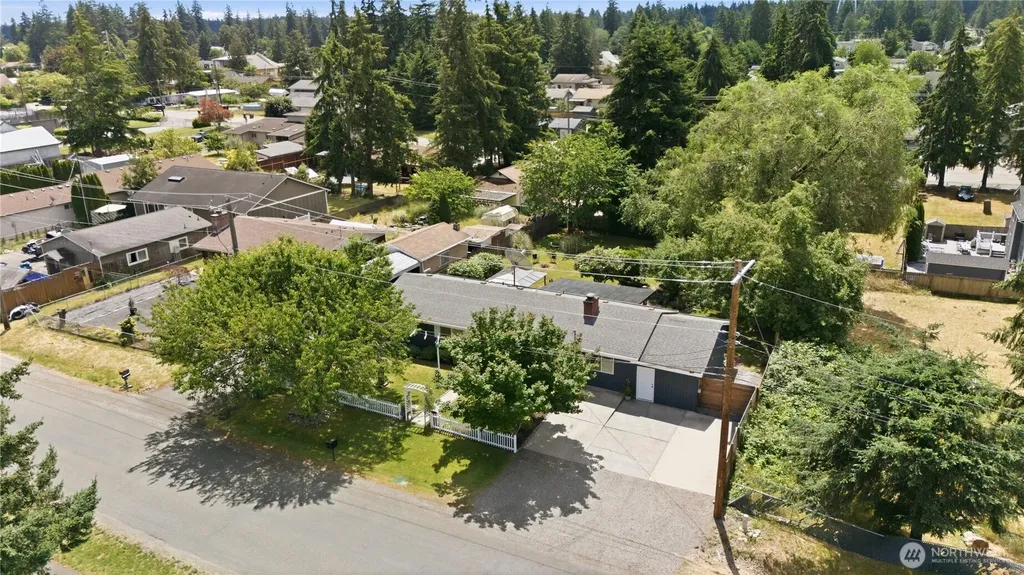 810 132nd Street S Tacoma WA 98444