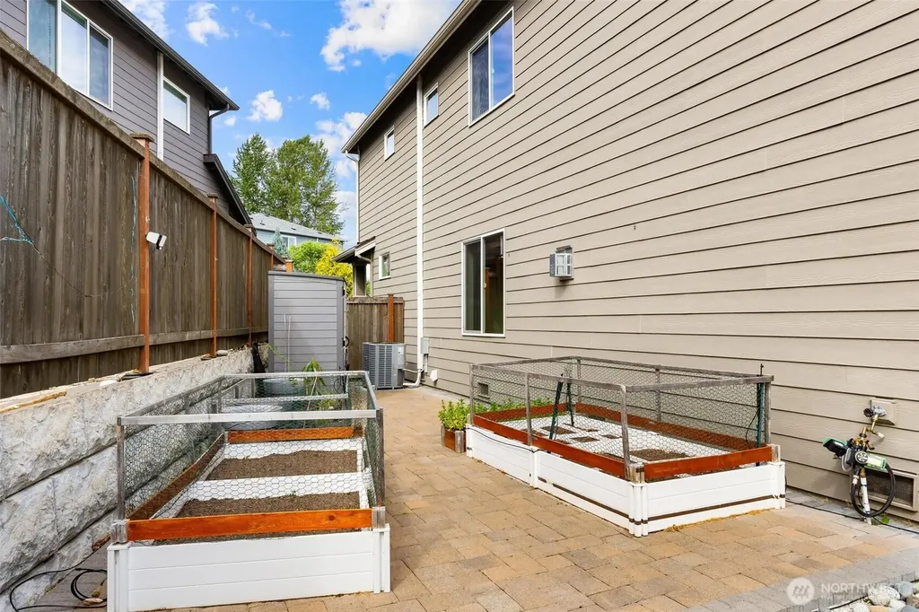 1222 198th Place SE Bothell WA 98012