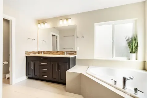 1222 198th Place SE Bothell WA 98012