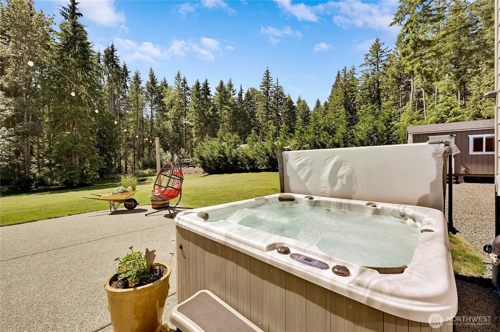 14022 113th Street NE Lake Stevens WA 98258