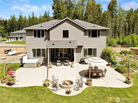 14022 113th Street NE Lake Stevens WA 98258