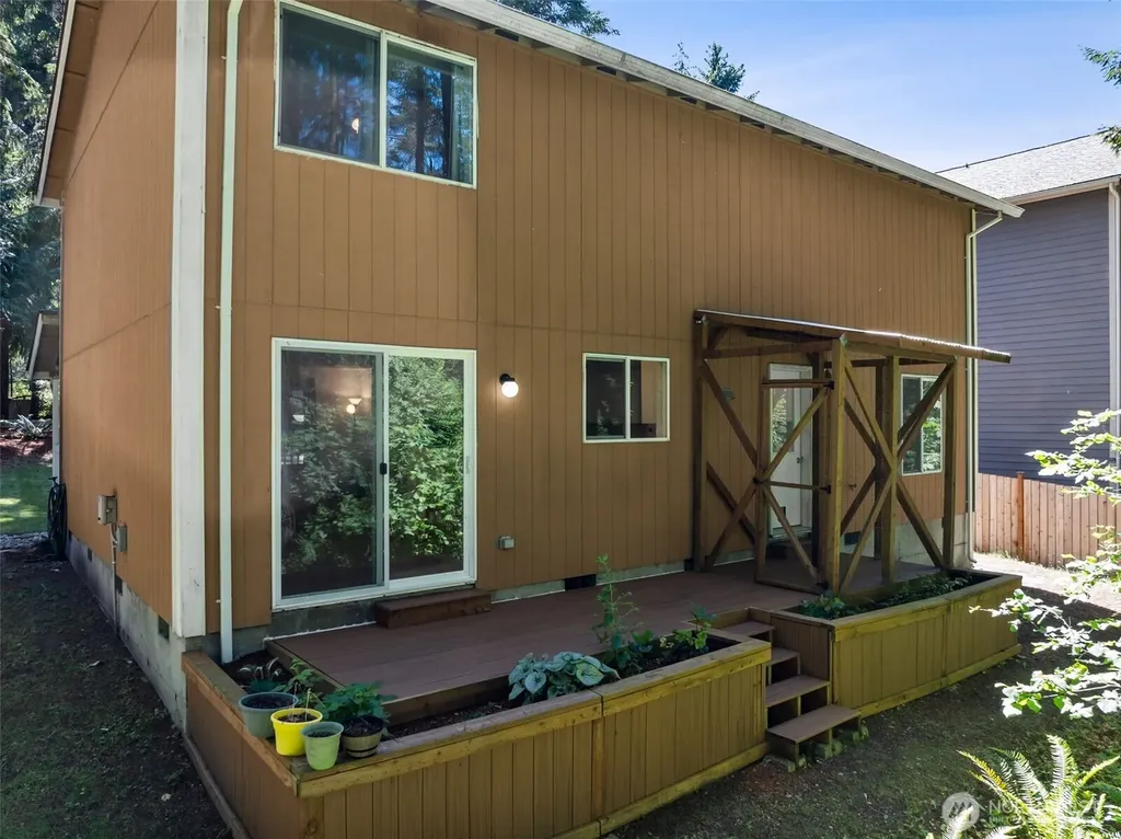 22518 Bluewater Drive SE Yelm WA 98597