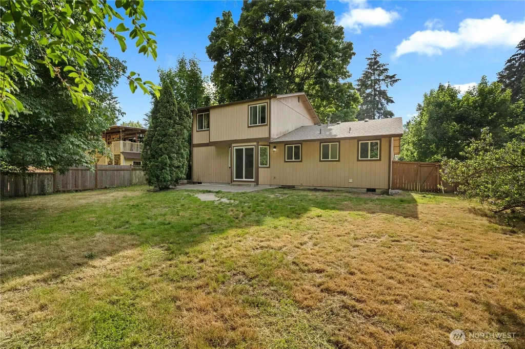 16405 95th Avenue Ct E Puyallup WA 98375
