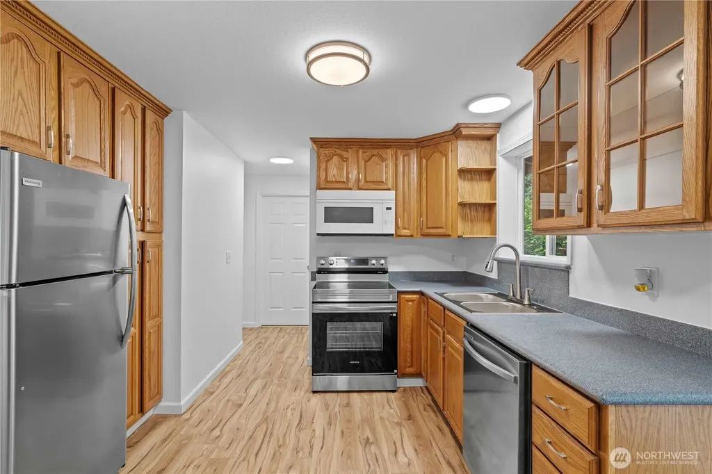 16405 95th Avenue Ct E Puyallup WA 98375