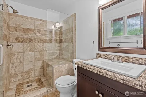 16405 95th Avenue Ct E Puyallup WA 98375