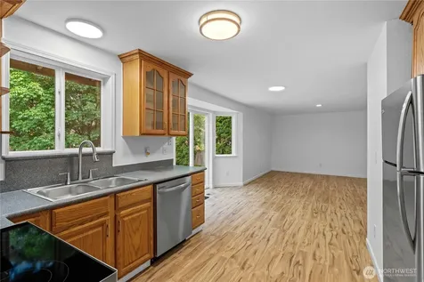 16405 95th Avenue Ct E Puyallup WA 98375