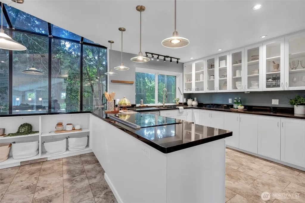 3920 Browns Point Boulevard Tacoma WA 98422