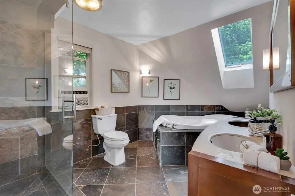 3920 Browns Point Boulevard Tacoma WA 98422