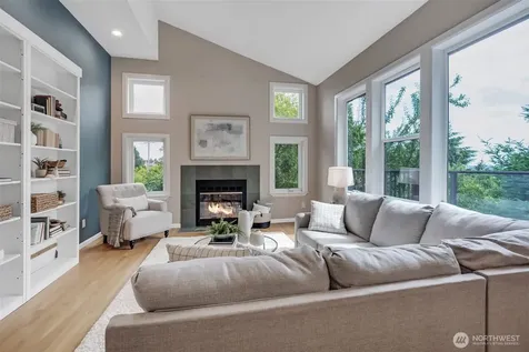3920 Browns Point Boulevard Tacoma WA 98422