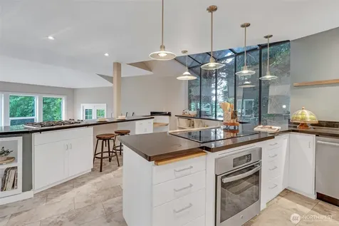 3920 Browns Point Boulevard Tacoma WA 98422