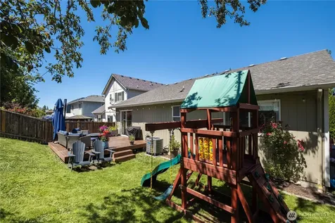6724 49 Place NE Marysville WA 98270