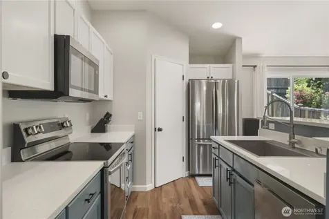 6724 49 Place NE Marysville WA 98270