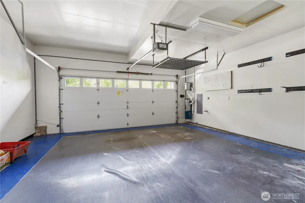 15384 129th Avenue NE Woodinville WA 98072