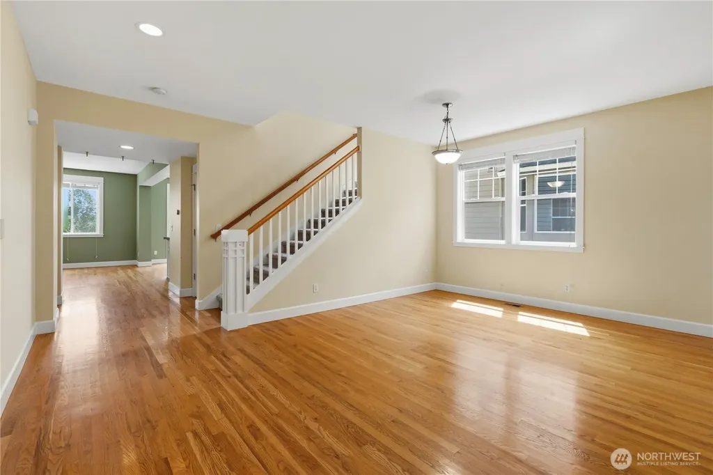15384 129th Avenue NE Woodinville WA 98072