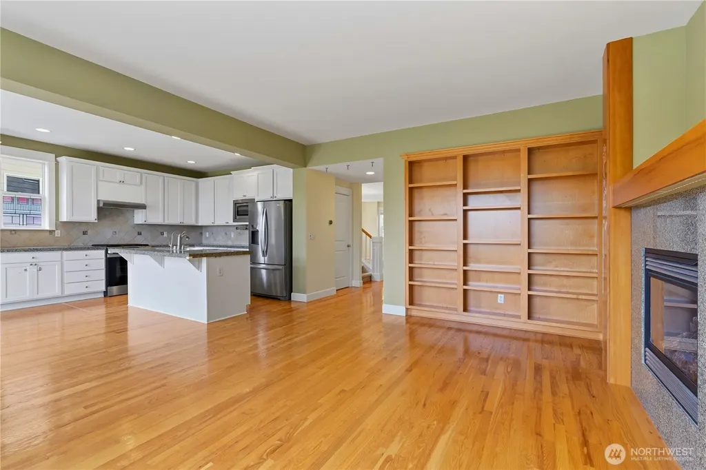 15384 129th Avenue NE Woodinville WA 98072