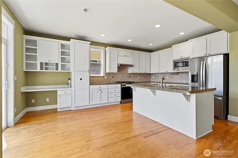 15384 129th Avenue NE Woodinville WA 98072