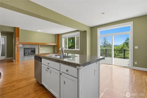 15384 129th Avenue NE Woodinville WA 98072