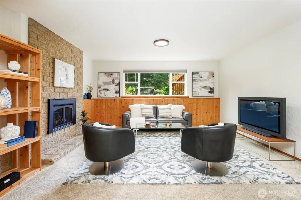 10152 NE 204th Street Bothell WA 98011