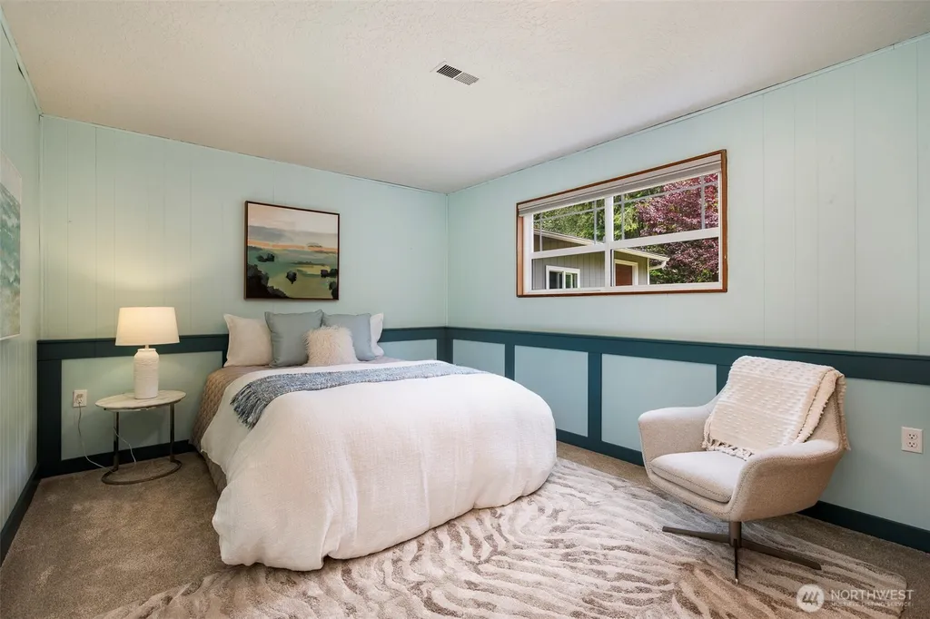 10152 NE 204th Street Bothell WA 98011