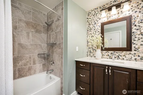 10152 NE 204th Street Bothell WA 98011