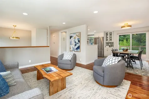 10152 NE 204th Street Bothell WA 98011