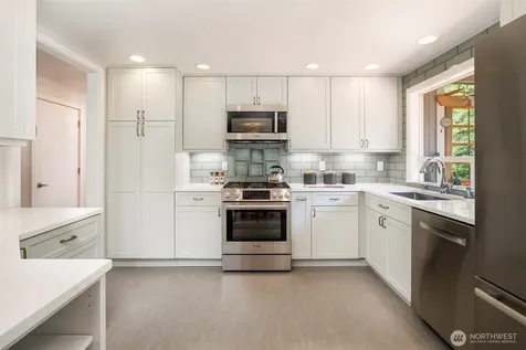 10152 NE 204th Street Bothell WA 98011