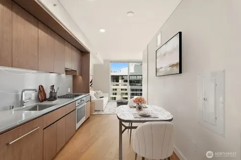 121 Stewart Street Seattle WA 98101