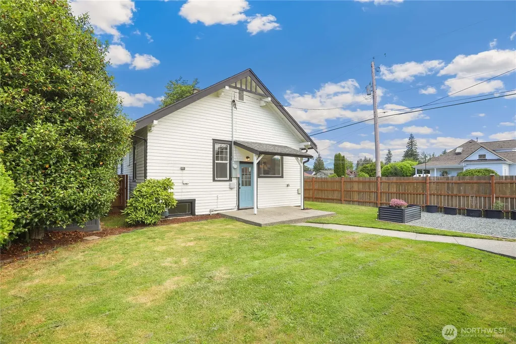 539 Warner Street Sedro Woolley WA 98284