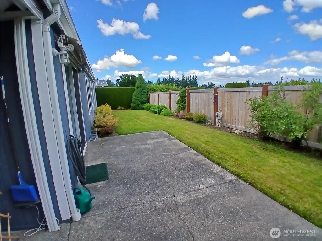 9105 58th Avenue E Puyallup WA 99837
