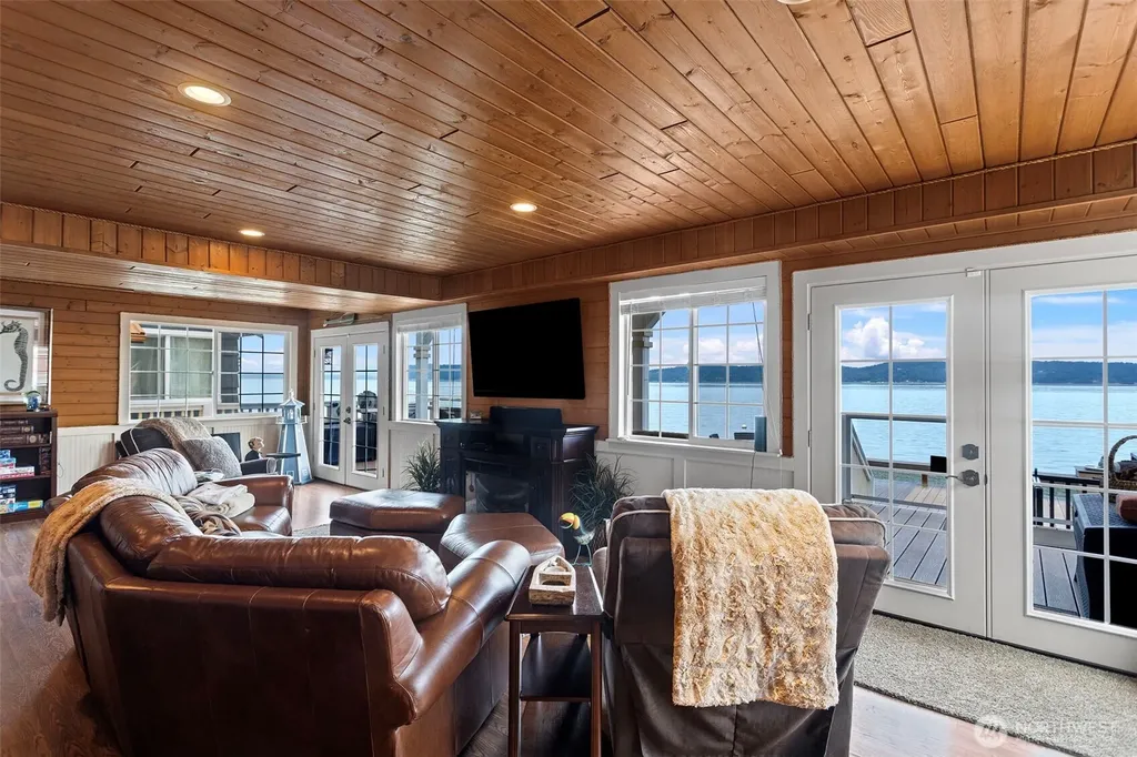 8116 Naketa Beach Walk Mukilteo WA 98275