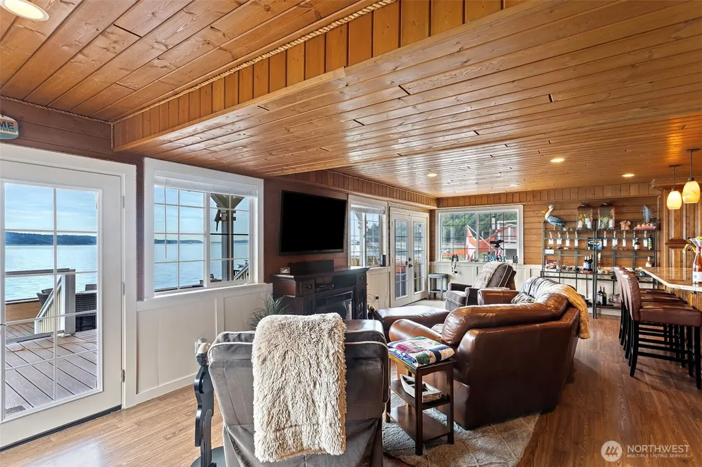 8116 Naketa Beach Walk Mukilteo WA 98275