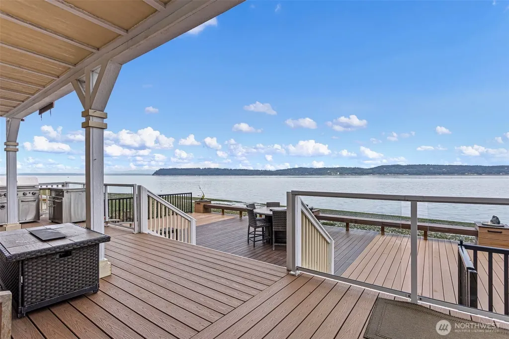 8116 Naketa Beach Walk Mukilteo WA 98275