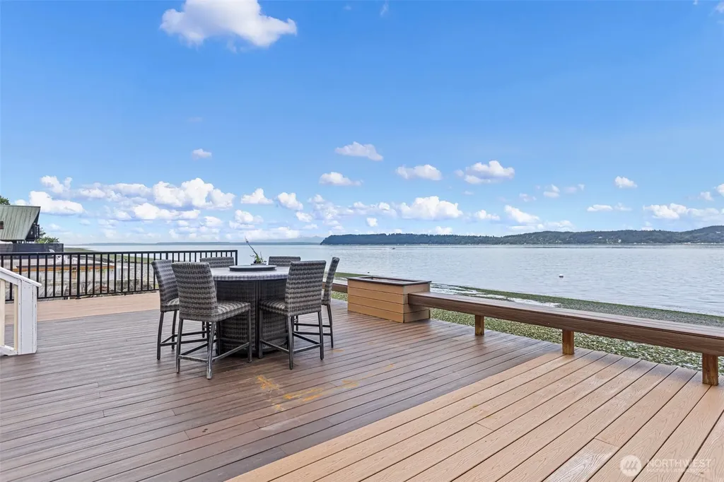 8116 Naketa Beach Walk Mukilteo WA 98275