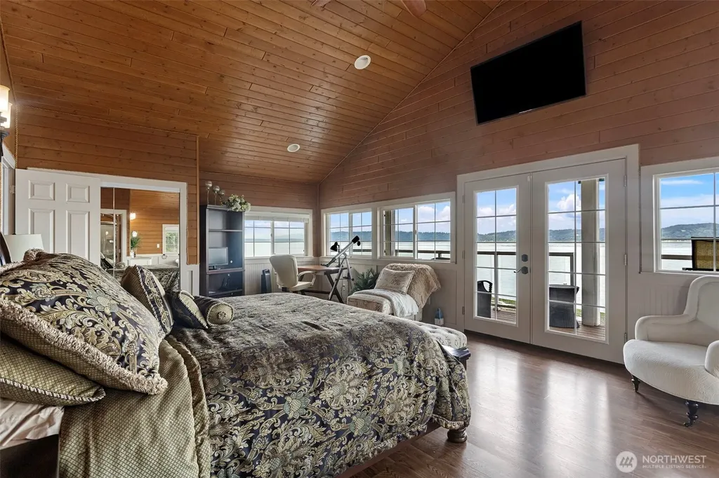 8116 Naketa Beach Walk Mukilteo WA 98275