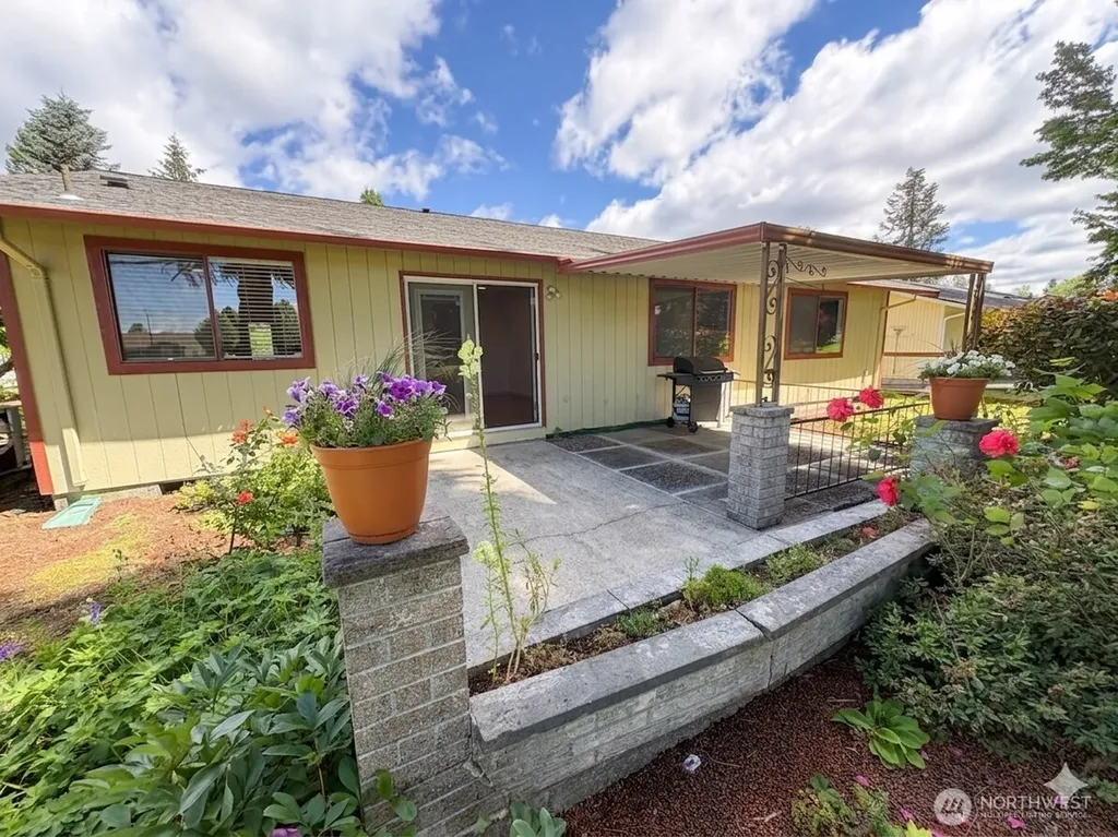 5203 65th Avenue SE Olympia WA 98513