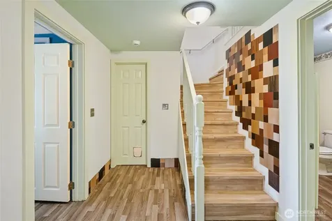 1235 S 101st Street Seattle WA 98168