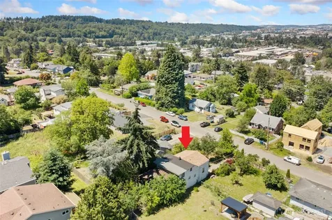 1235 S 101st Street Seattle WA 98168