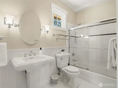 431 S Davies Road Lake Stevens WA 98258