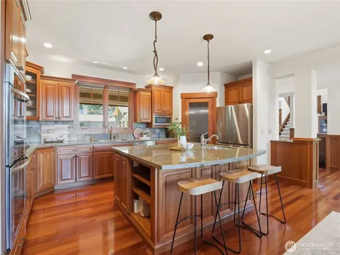 431 S Davies Road Lake Stevens WA 98258
