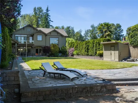 431 S Davies Road Lake Stevens WA 98258