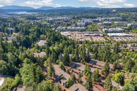 9398 Redmond-woodinville Road NE Redmond WA 98052